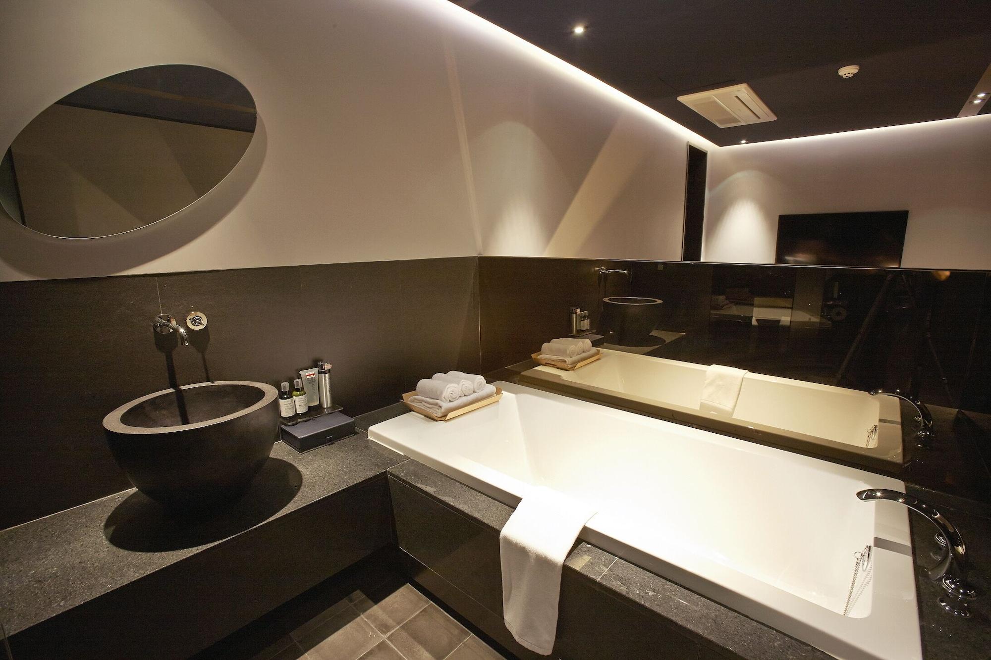 Js The Classic Hotel Osan Extérieur photo